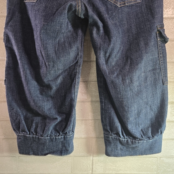 Denim Capri Jean Button Cargo Cuffed Zipped Hem Women's Size 12 Crop Pants - Picture 6 of 8